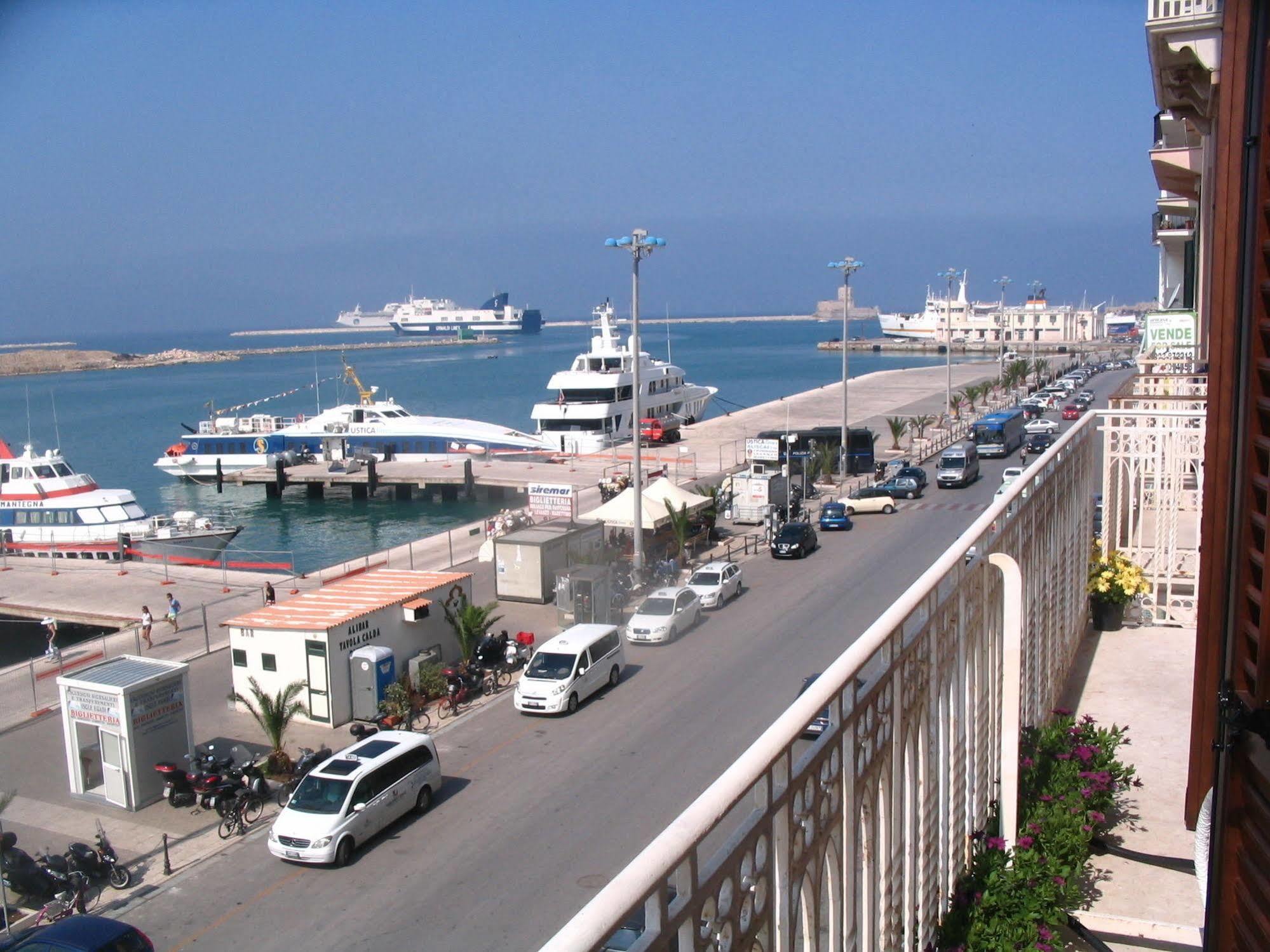 B&B Belveliero - Il Capitano Trapani Exterior photo