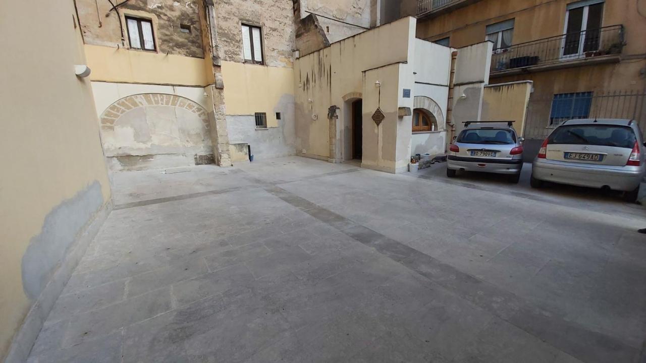 B&B Belveliero - Il Capitano Trapani Exterior photo